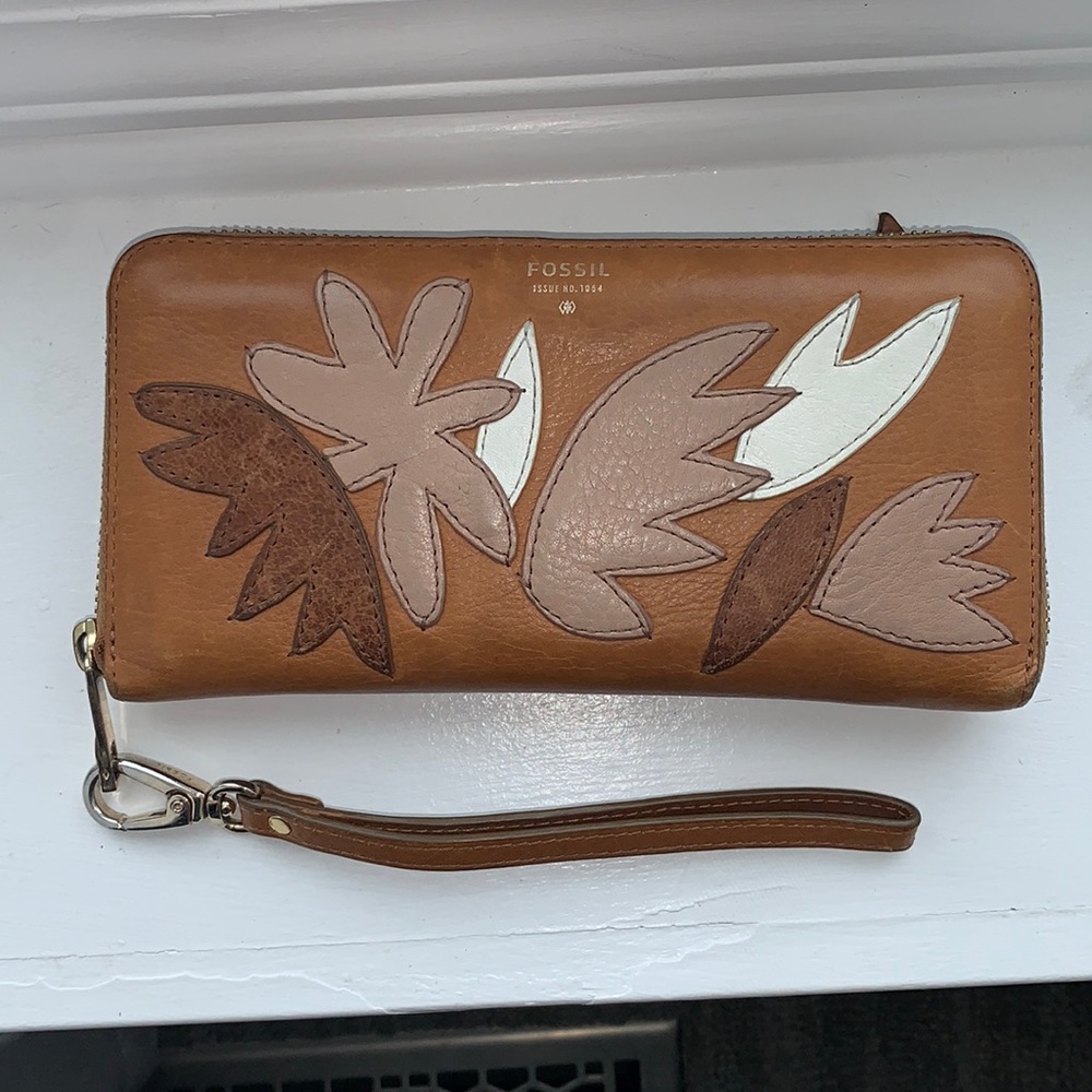 Fossil wallet